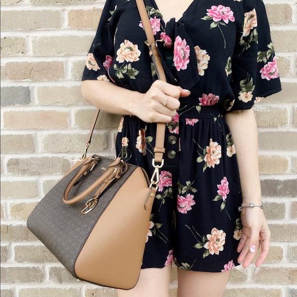 Michael Kors Large Brown Signature MK Satchel - Picture 5 of 5